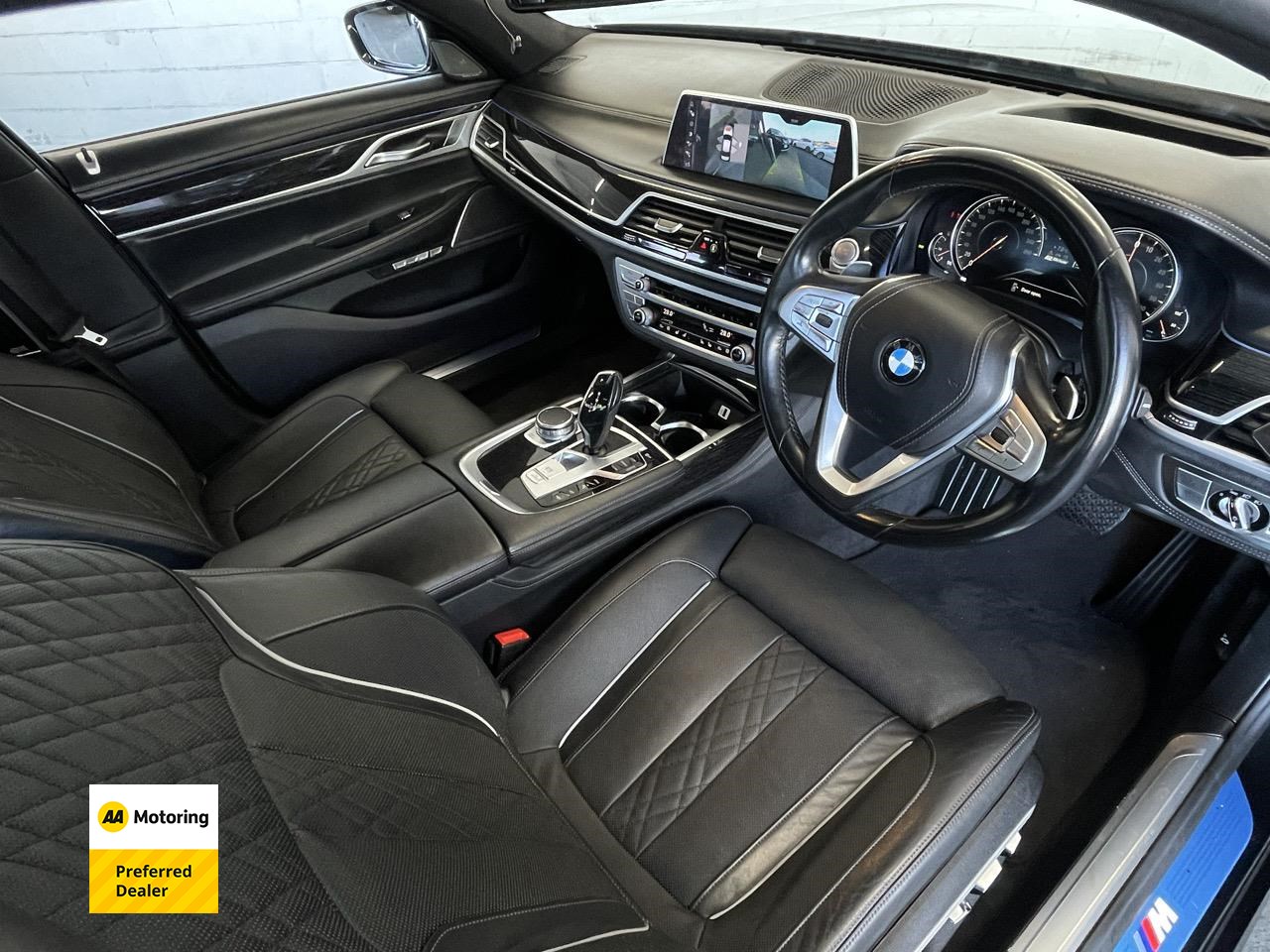 2017 BMW 740e