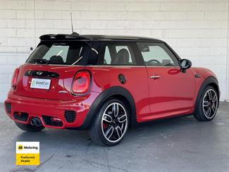 2015 Mini Cooper - Thumbnail