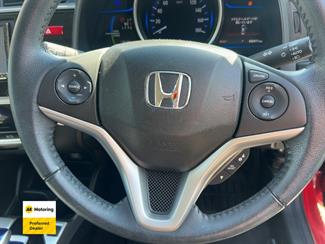 2014 Honda FIT - Thumbnail