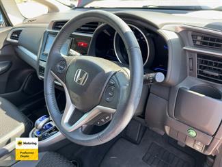 2014 Honda FIT - Thumbnail