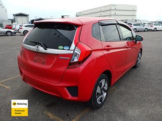 2014 Honda FIT - Thumbnail