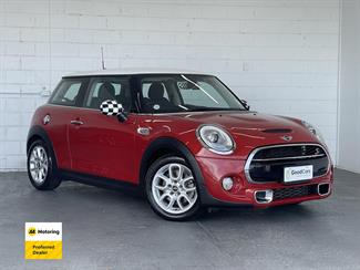 2015 Mini Cooper - Thumbnail