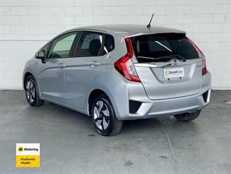 2015 Honda FIT - Thumbnail