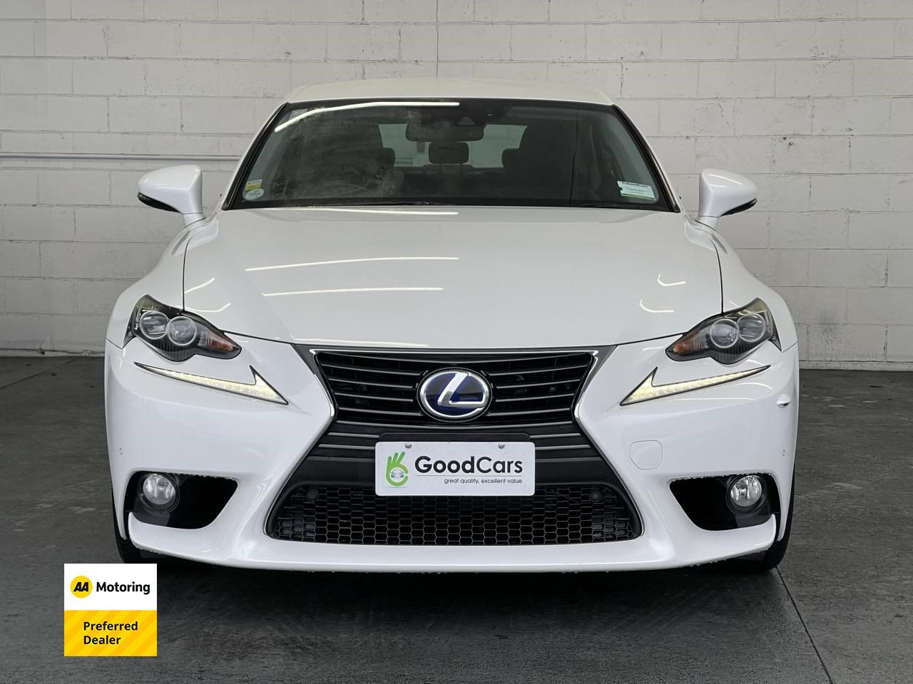 2013 Lexus IS 300h