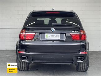 2011 BMW X5 - Thumbnail