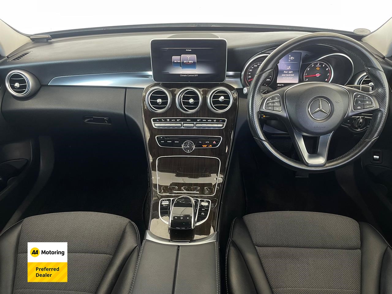 2015 Mercedes-Benz C 200