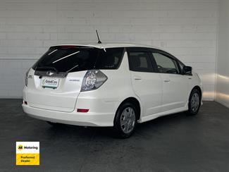 2013 Honda FIT - Thumbnail