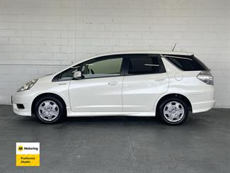 2013 Honda FIT - Thumbnail