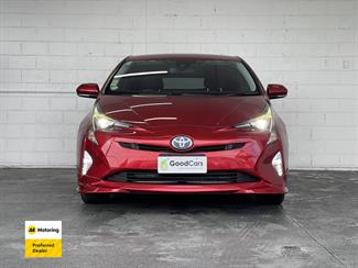 2016 Toyota PRIUS - Thumbnail