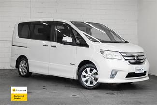 2013 Nissan Serena - Thumbnail