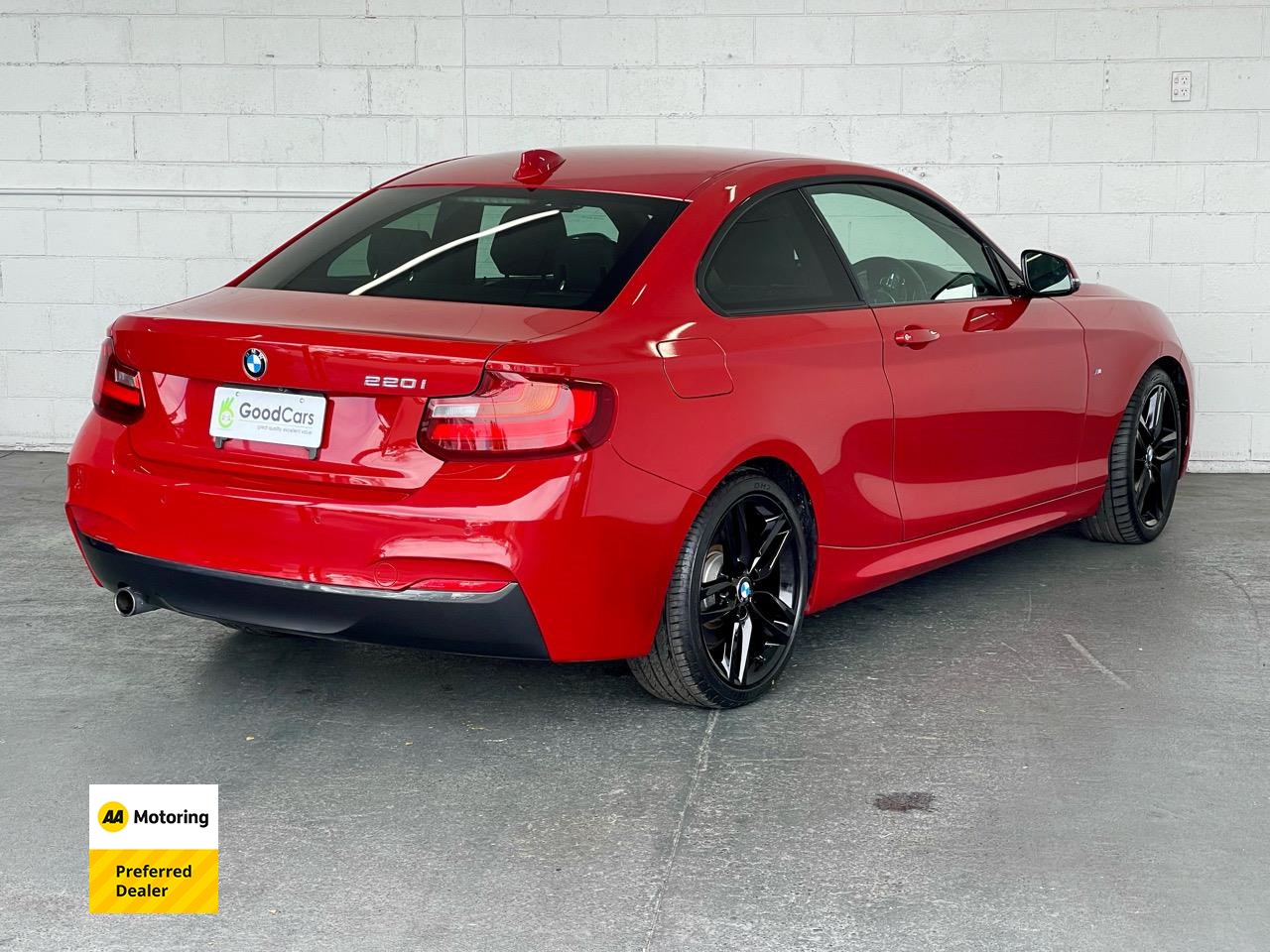 2015 BMW 220i