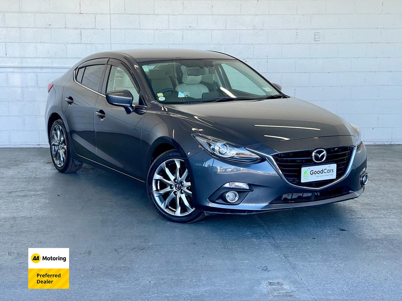 2013 Mazda AXELA