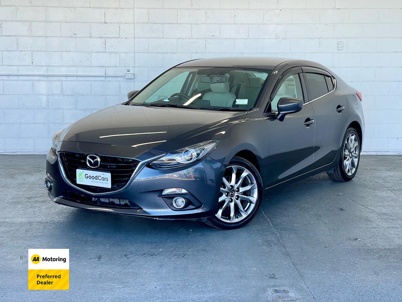 2013 Mazda AXELA