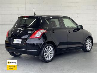 2015 Suzuki Swift - Thumbnail