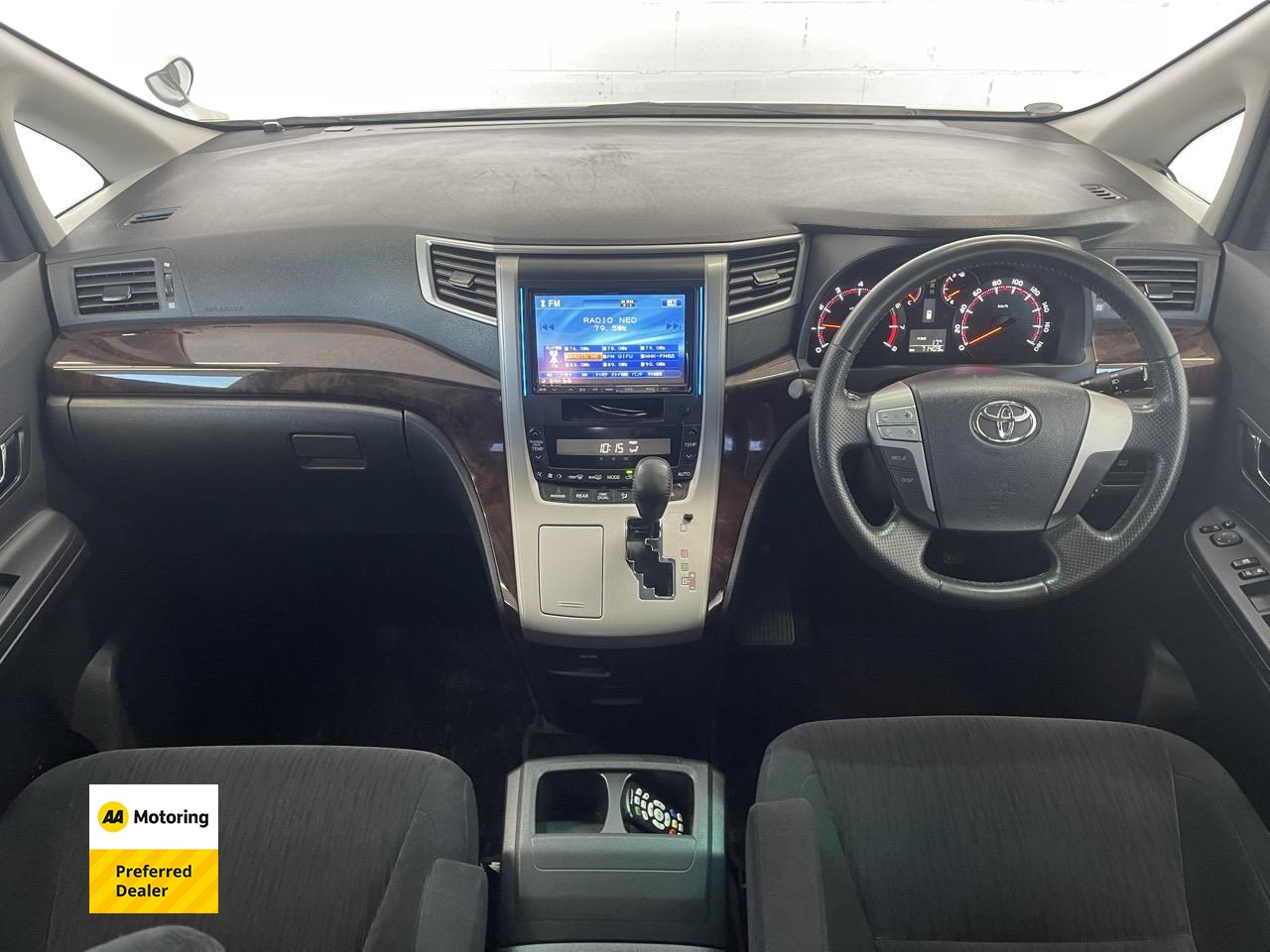 2012 Toyota Vellfire