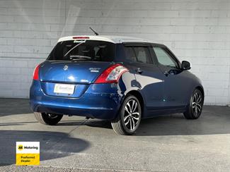 2015 Suzuki Swift - Thumbnail