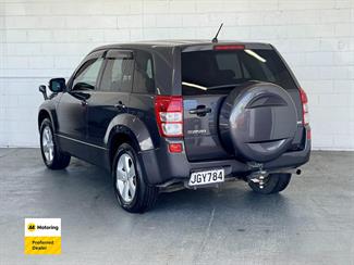 2011 Suzuki Escudo - Thumbnail