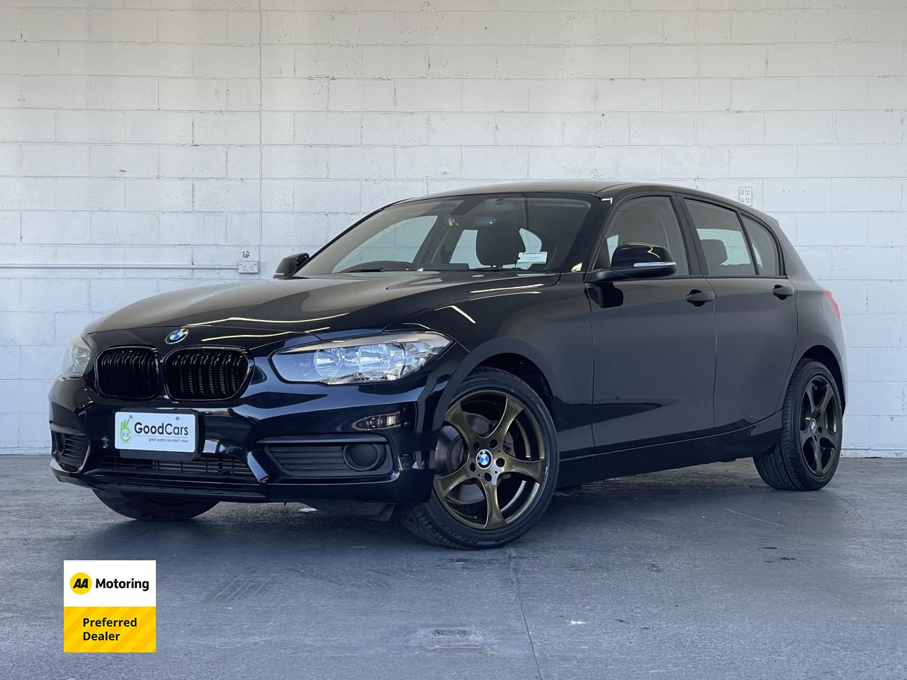 2015 BMW 118i