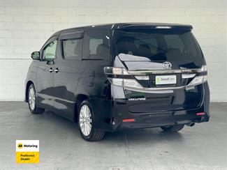 2012 Toyota Vellfire - Thumbnail